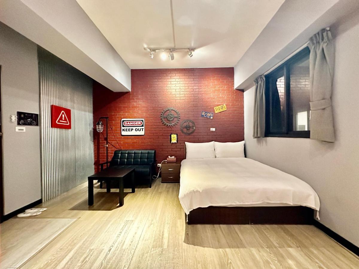 御旅 Inn Đài Trung Ngoại thất bức ảnh