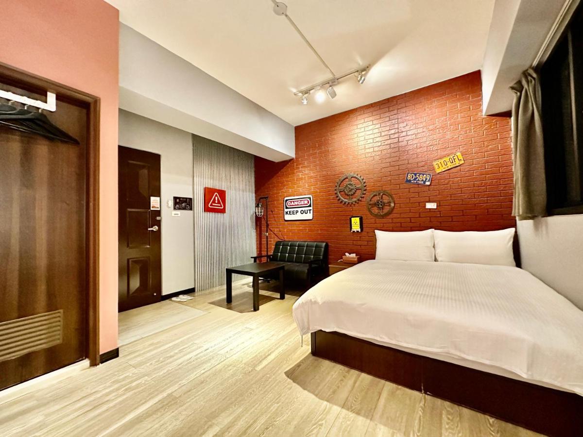 御旅 Inn Đài Trung Ngoại thất bức ảnh