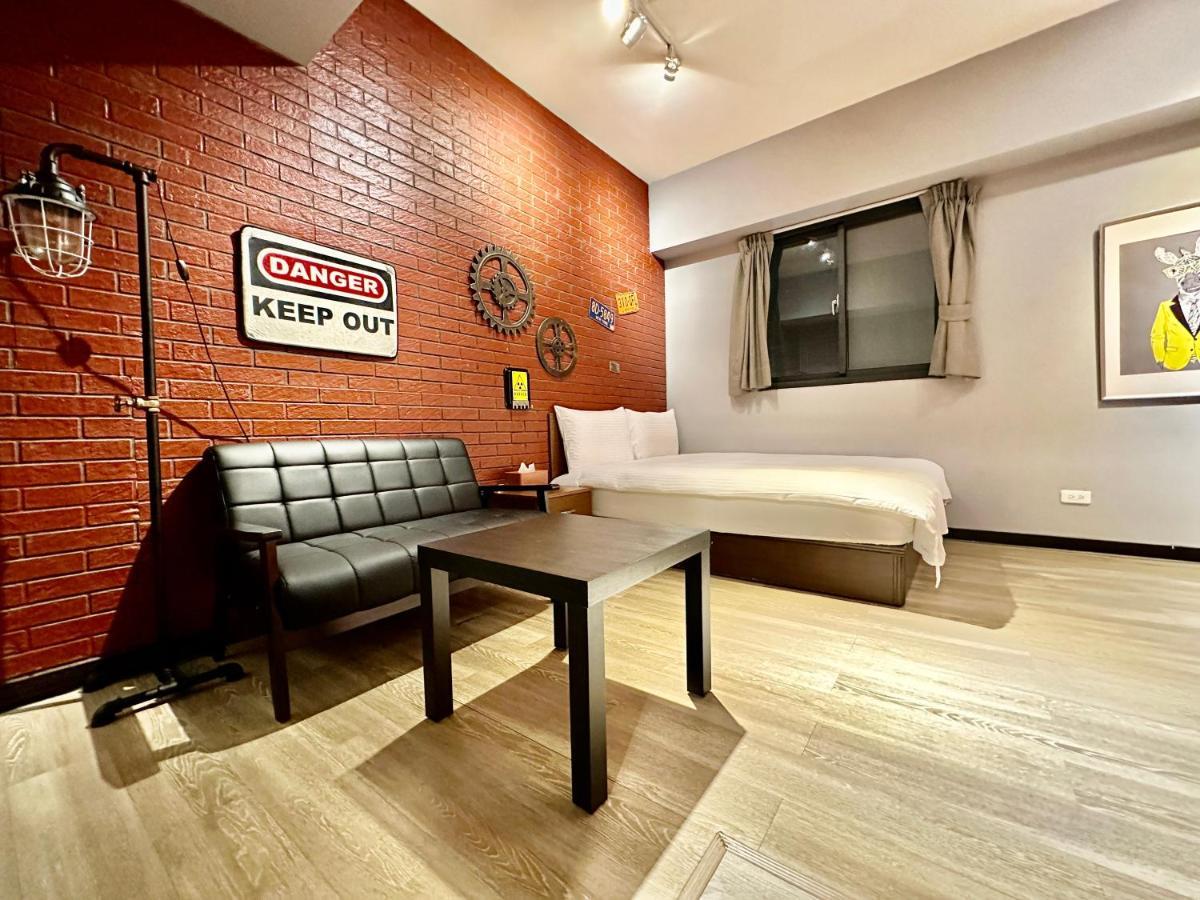 御旅 Inn Đài Trung Ngoại thất bức ảnh