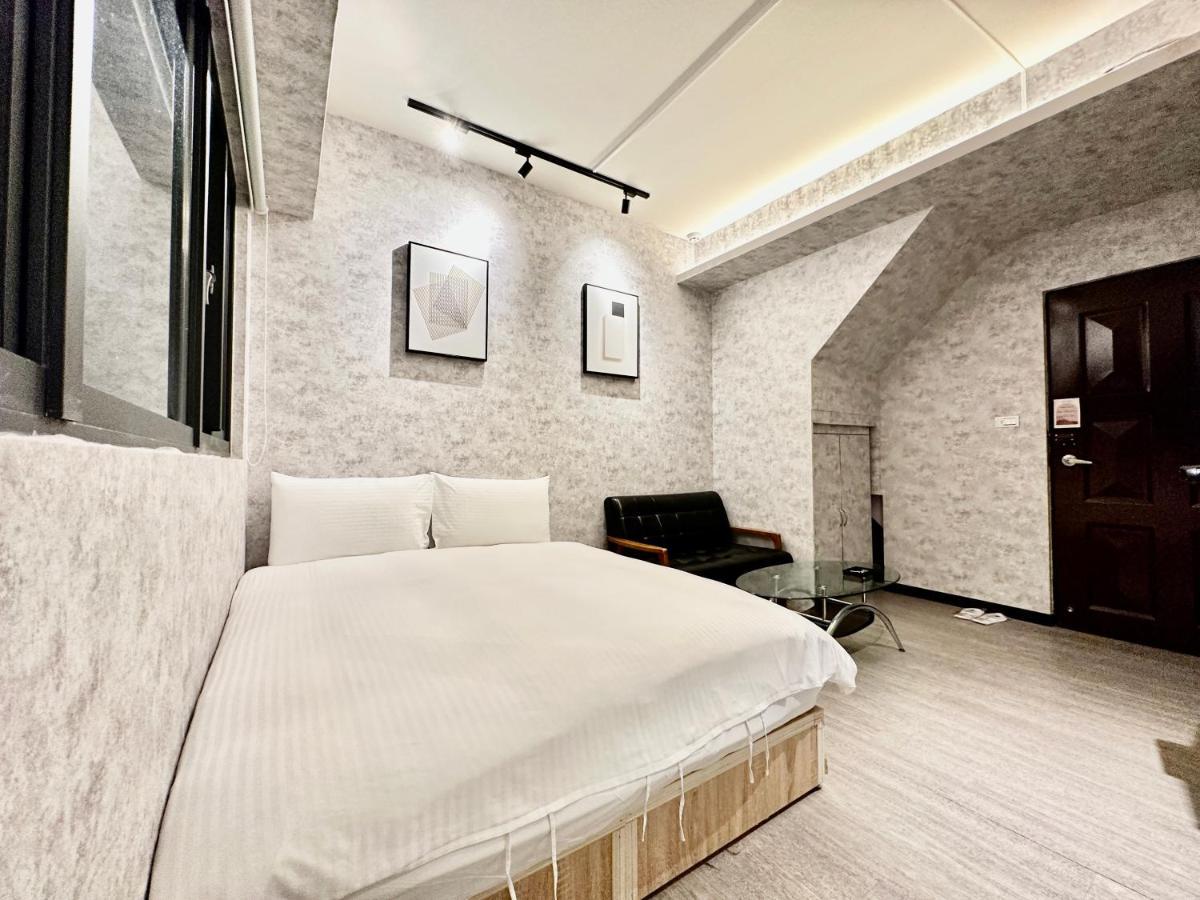 御旅 Inn Đài Trung Ngoại thất bức ảnh