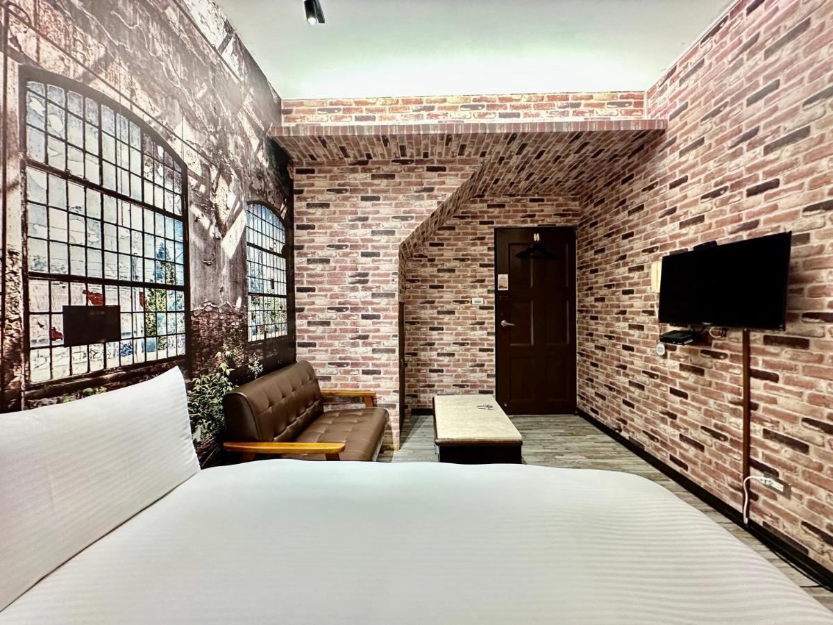 御旅 Inn Đài Trung Ngoại thất bức ảnh
